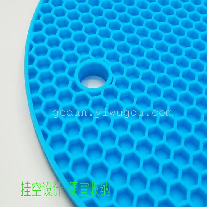 Explosion, thickened 85g waterproof table mat silicone honeycomb heat insulation pad