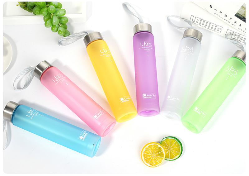 H2O Frosted Transparent Plastic Cup Sports Couple Water Cup Fashion Stick Cup Lanyard Cup Scented Tea Cup Wholesale H2O Frosted Transparent Plastic Cup Sports Couple Water Cup Fashion Stick Cup Lanyard Cup Scented Tea Cup Wholesale