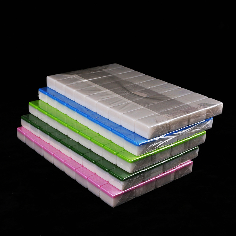 Mahjong Wholesale Household Hand-Playing Retail Hand-Rubbing Mahjong Chess Card Mahjong Table Cloth White Plastic Box Large Size Non-Magnetic