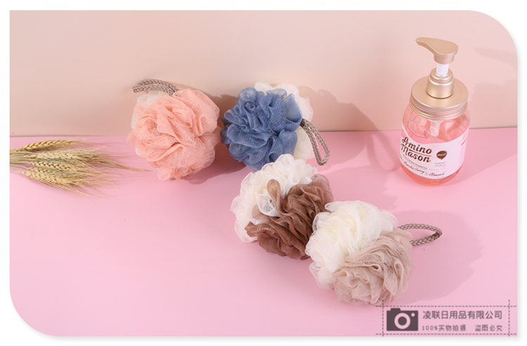 Two-Color Loofah Bath Bath Back Rub Mesh Sponge Bath Salt Adult Shower Gel Bubble Mesh Sponge Floral Ball Two-Color Loofah Bath Bath Back Rub Mesh Sponge Bath Salt Adult Shower Gel Bubble Mesh Sponge Floral Ball