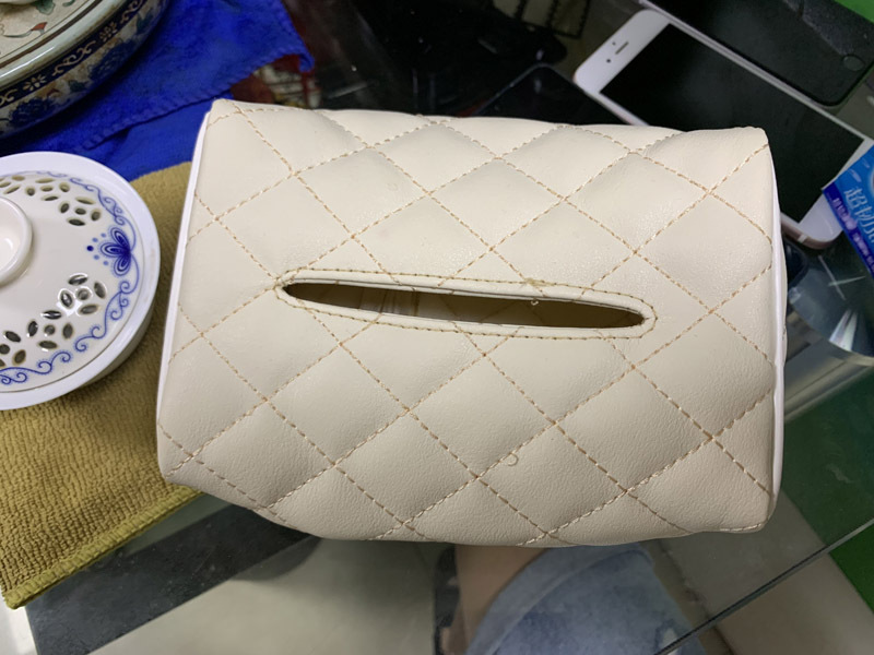 Sun Visor Hanging on Chair Back inside the Car Tissue Box Creative Car Accessory Tissue Cover Tissue Box Tissue Bag Sun Visor Hanging on Chair Back inside the Car Tissue Box Creative Car Accessory Tissue Cover Tissue Box Tissue Bag