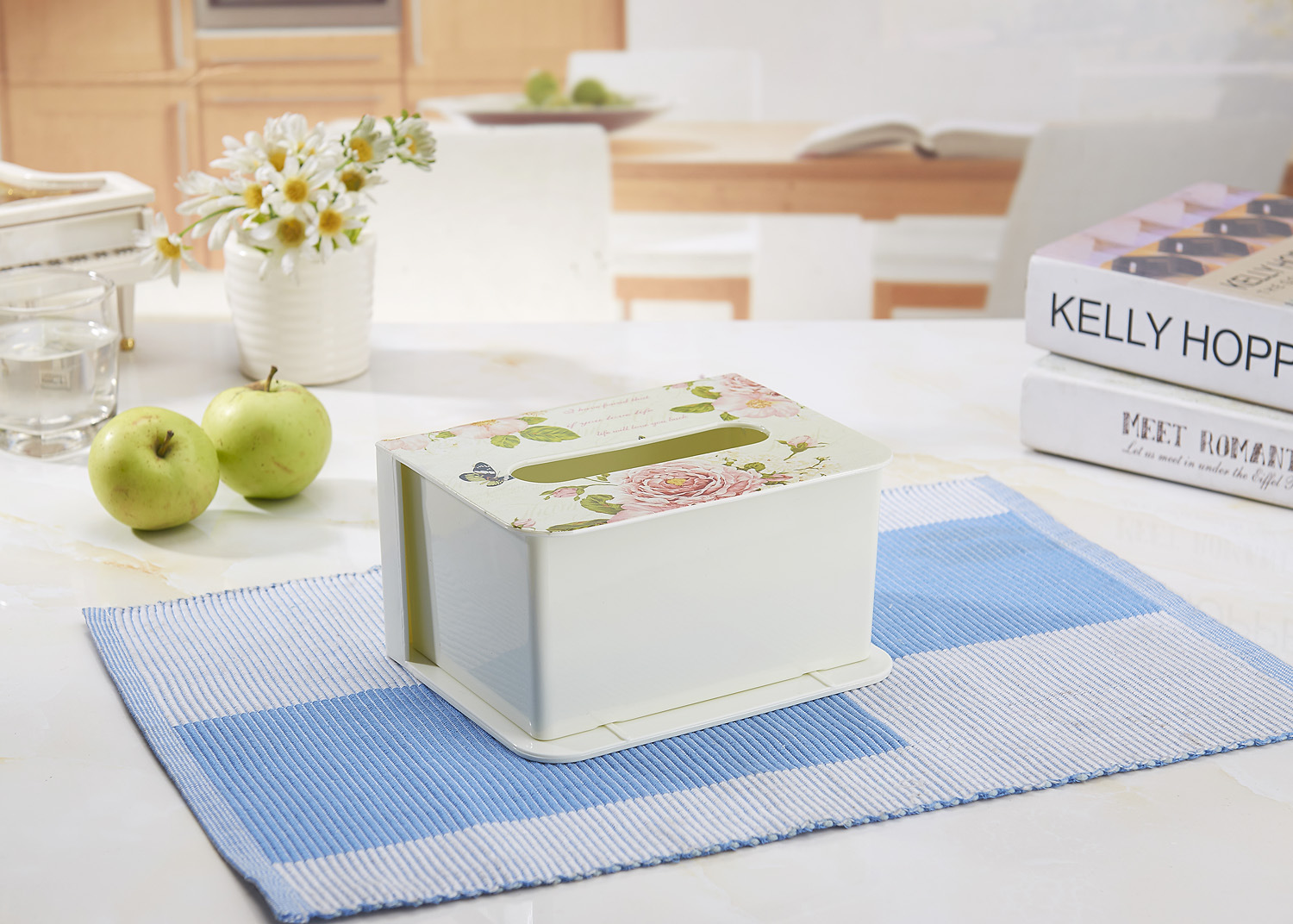 Plastic Tissue Box Creative Living Room Tissue Box Household Desk Retractable Tissue Storage Box Tissue Box Plastic Tissue Box Creative Living Room Tissue Box Household Desk Retractable Tissue Storage Box Tissue Box