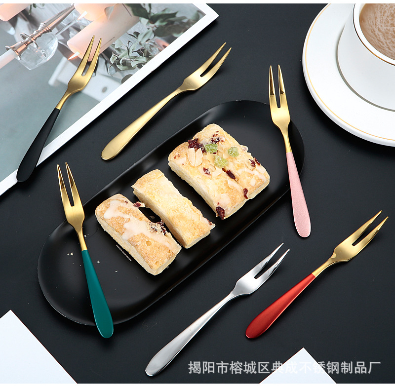 304 Stainless Steel Fruit Fork Household Pastry Fork Two-Pronged Fork Thickened Fruit Toothpick Moon Cake Dessert Fork 304 Stainless Steel Fruit Fork Household Pastry Fork Two-Pronged Fork Thickened Fruit Toothpick Moon Cake Dessert Fork