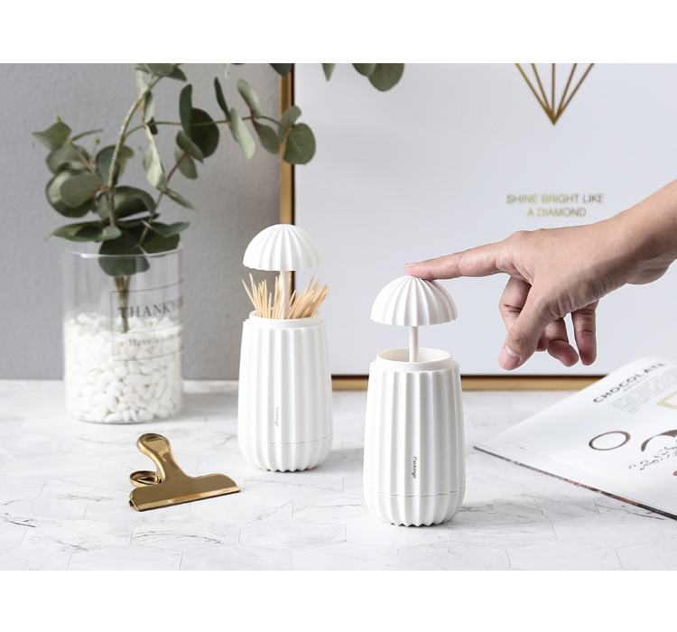 Nordic Ins Livingroom Toothpick Holder Portable Plastic Toothpick Holder Hand Pressure Automatic Toothpick Bottle Creative Toothpick Box