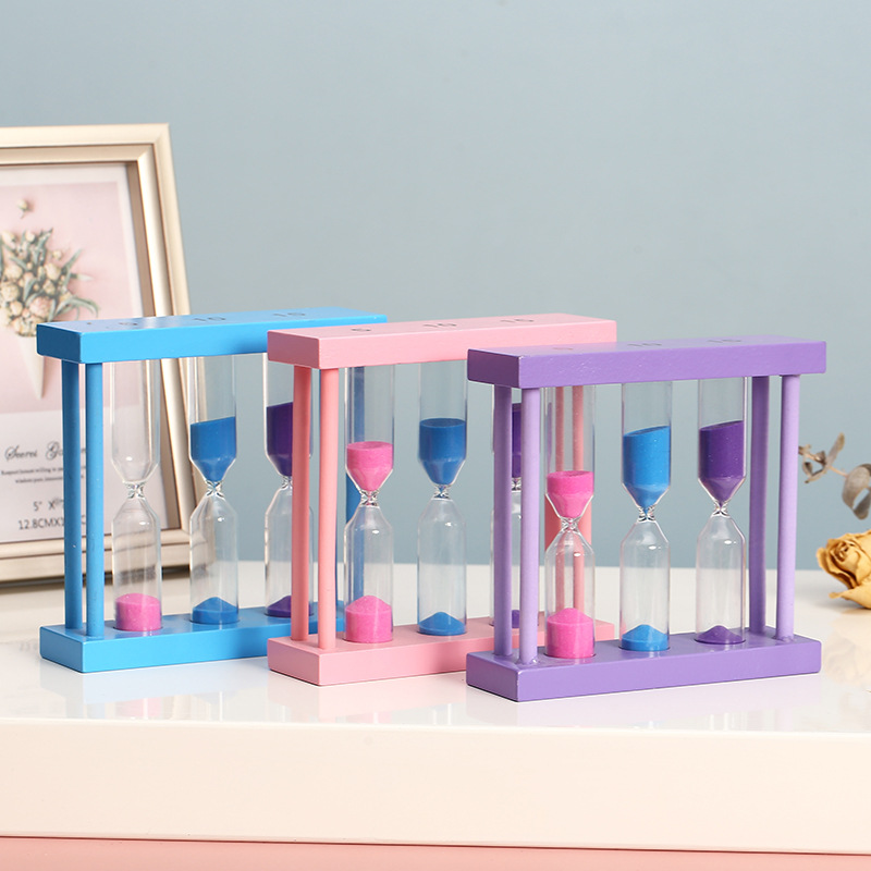 Creative OnePiece Wooden Hourglass Toys for Children Early Education Gift Timing Reminder Sand Clock Timer