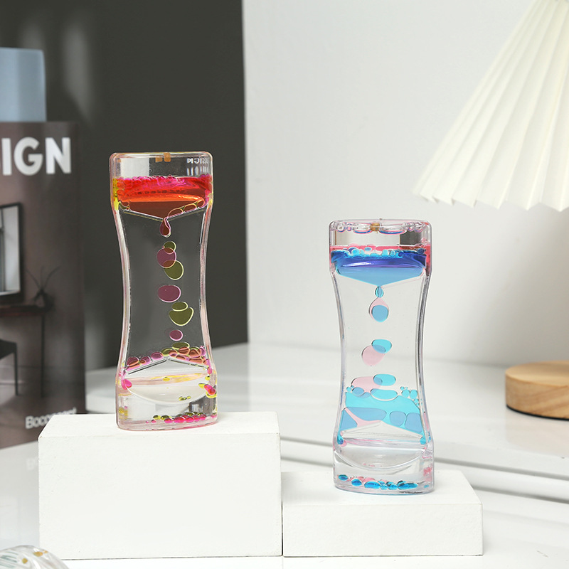 Beautiful Waist Two-Color Oil Leakage Creative Home Decoration Crafts Small Dynamic Hourglass Student Birthday Gift Giving Presents