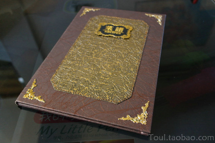 Upscale restaurant A4 leather cover the table menu menu menu folder folder price order Upscale restaurant A4 leather cover the table menu menu menu folder folder price order