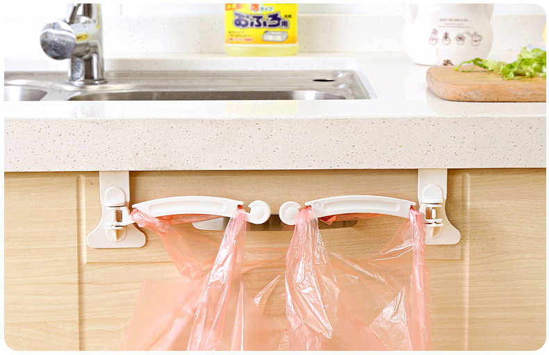 Korean creative cabinet plastic bag hook garbage bag rack rack bag kitchen garbage bag rack Korean creative cabinet plastic bag hook garbage bag rack rack bag kitchen garbage bag rack