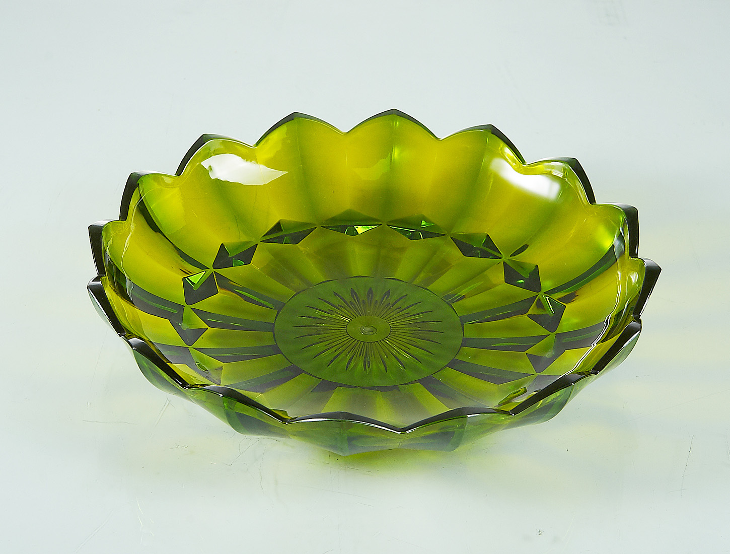 Wholesale Color PS Fruit Plate, Creative Leaf Fruit Plate, Large Leaf Glass Fruit Plate