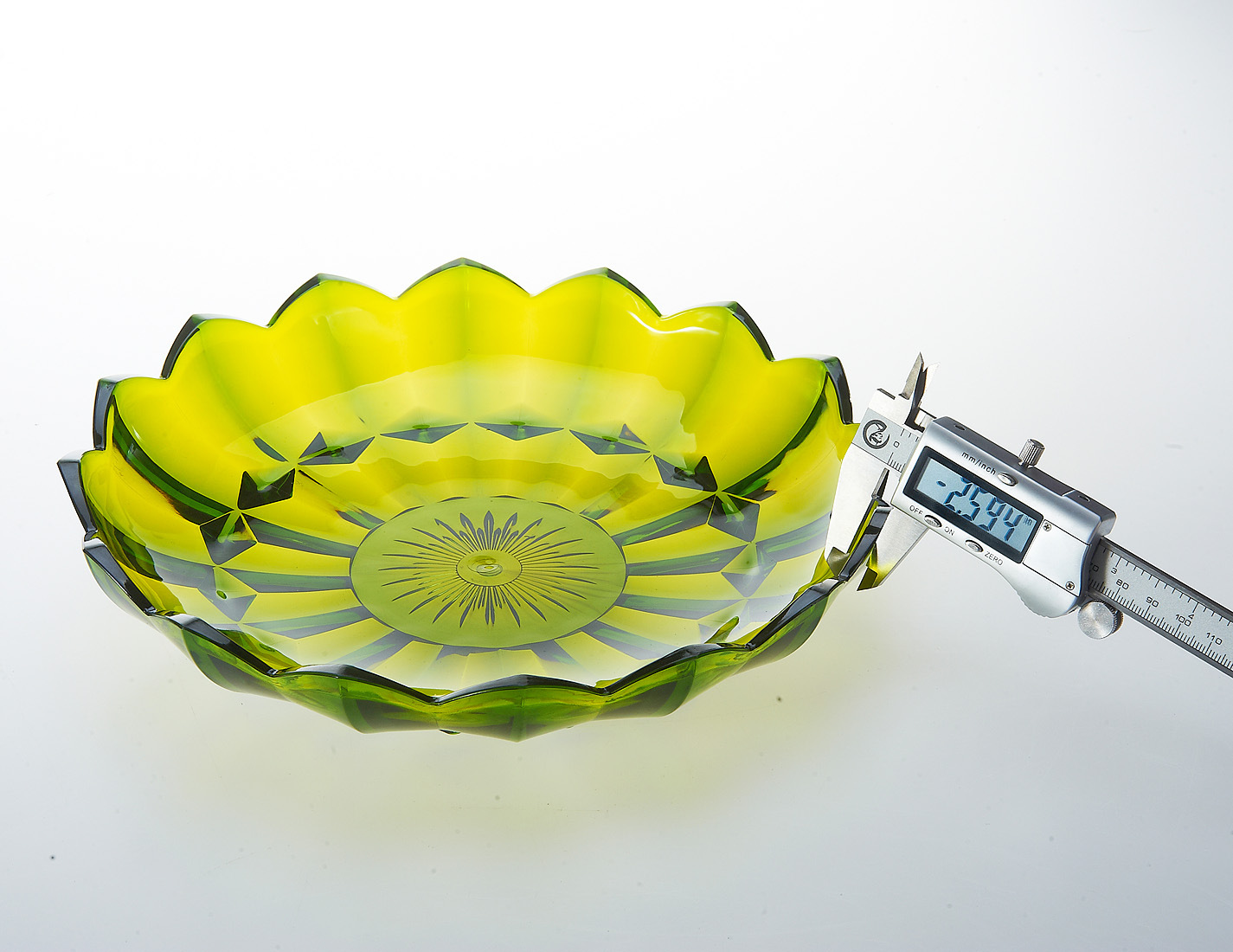 Wholesale Color PS Fruit Plate, Creative Leaf Fruit Plate, Large Leaf Glass Fruit Plate