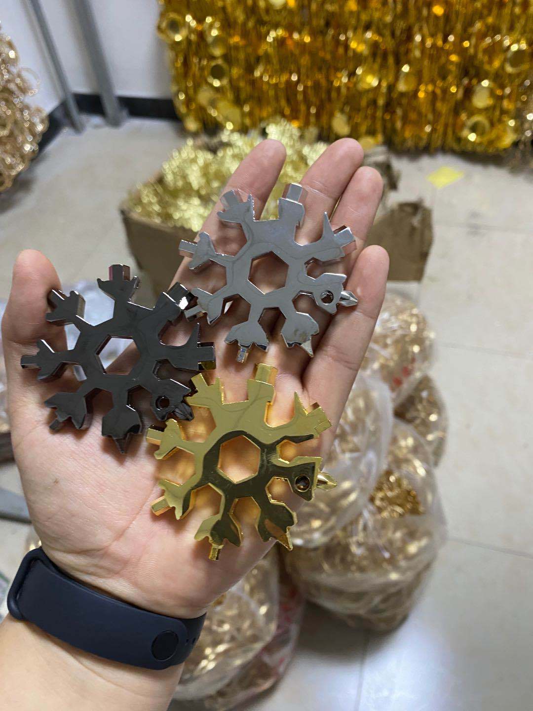 18-in-One Multifunctional Tool Card Combination Portable Snowflake-Shaped Tool Card with Key Ring Hexagon Plum Wrench 18-in-One Multifunctional Tool Card Combination Portable Snowflake-Shaped Tool Card with Key Ring Hexagon Plum Wrench
