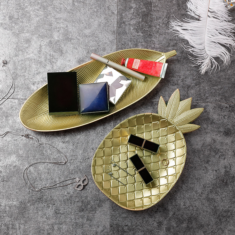 Nordic Pineapple Wooden Tray Snack Candy Plate Restaurant and Tea Table Desktop Home Storage Basket Leaf Tray Decorations