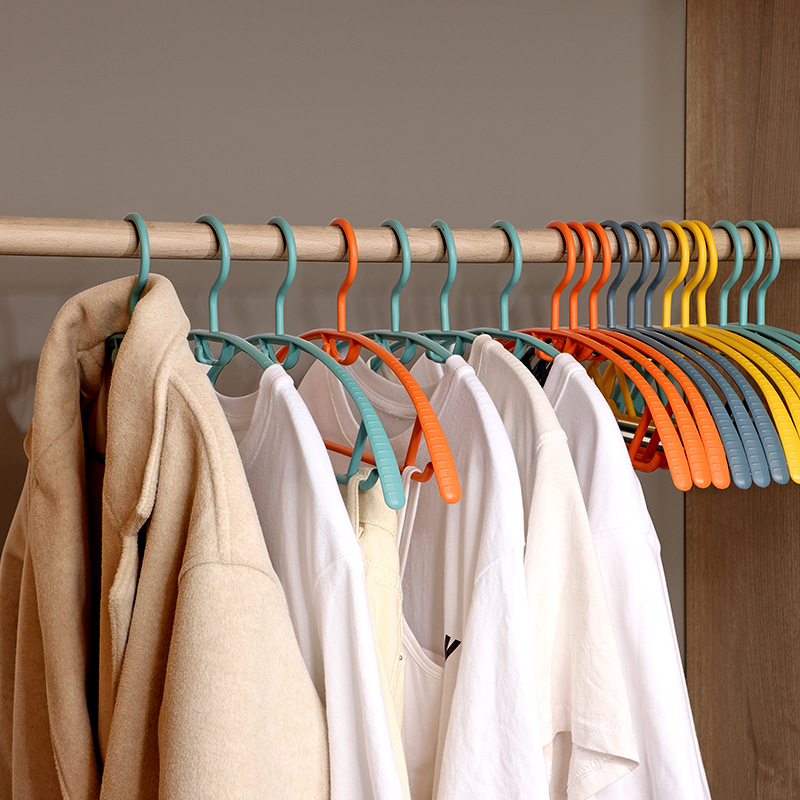 Household Minimalist Drying Semicircle Hanger Dormitory Hang the Clothes Coat and Cap Chapelet Plastic Thickened Non-Slip Clothes Hanger