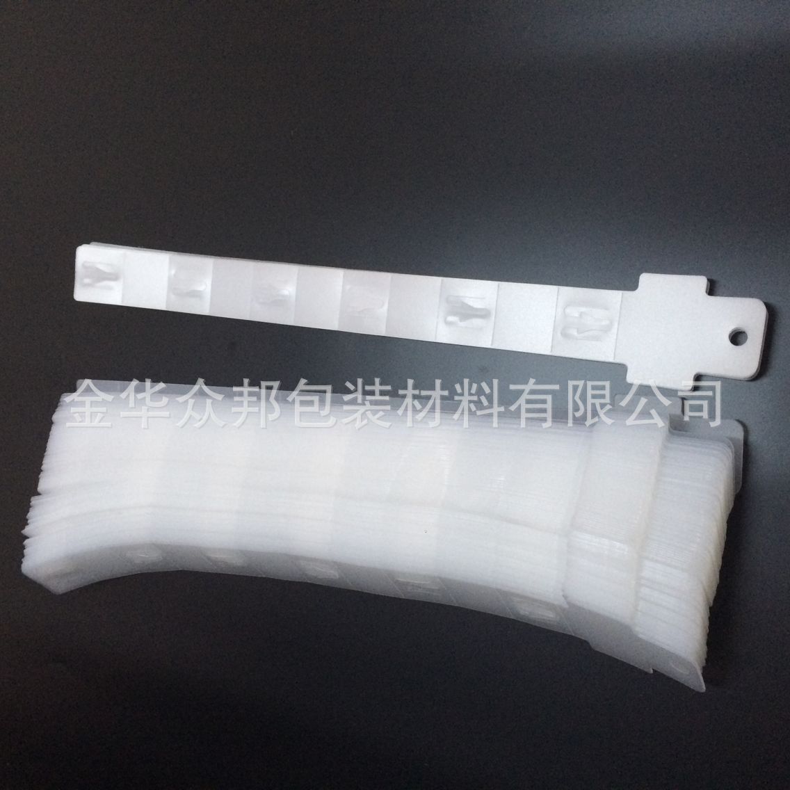 Factory price direct sale 6 hook supermarket hang a plastic PP hang a spot wholesale quantity from superior Factory price direct sale 6 hook supermarket hang a plastic PP hang a spot wholesale quantity from superior