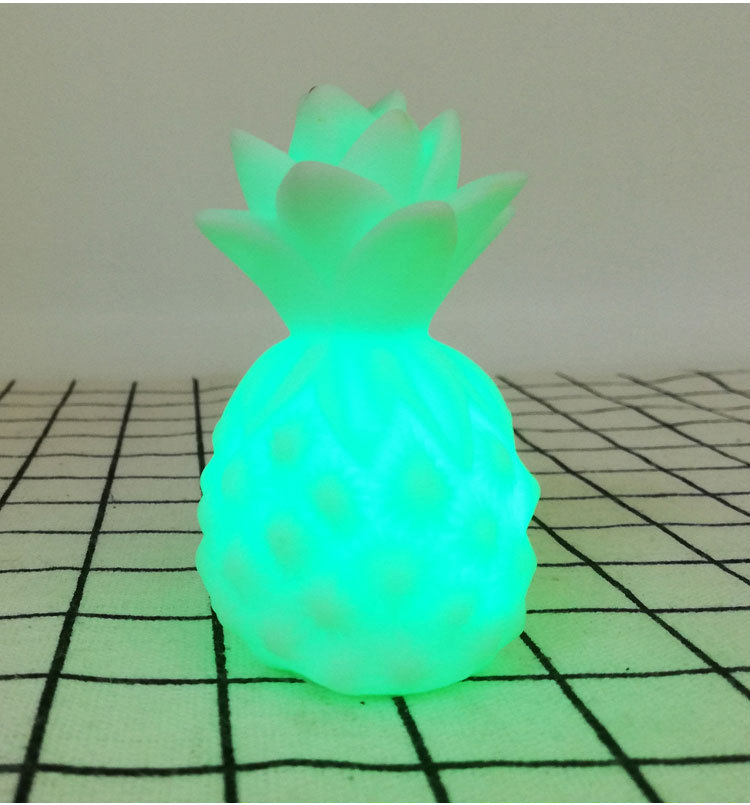 Ins creative gift pineapple key chain shining bag accessories hang plastic waterproof crafts wholesale