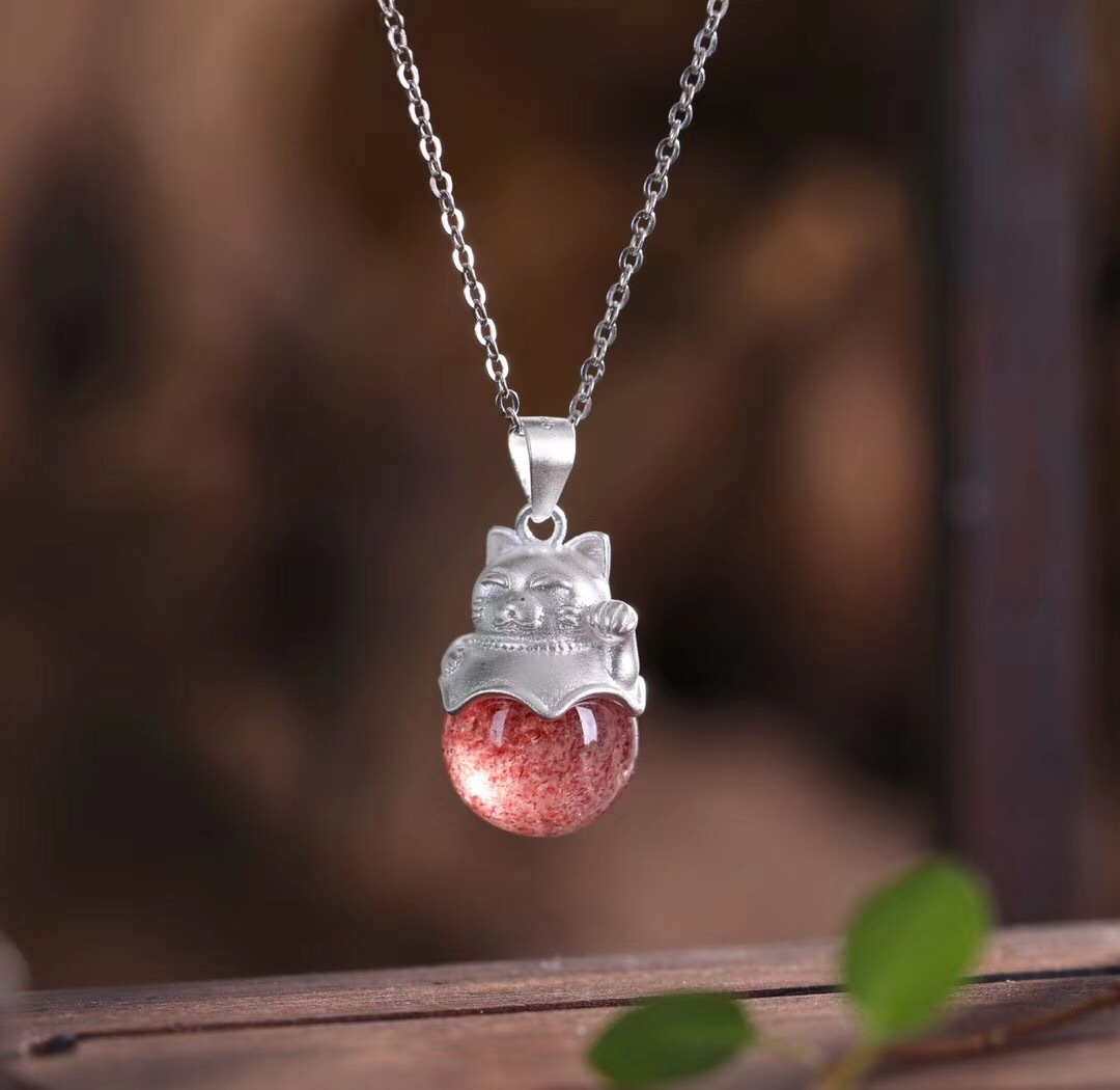 S925 sterling silver very lovely fortune cat strawberry crystal pendant fortune cat strawberry crystal necklace