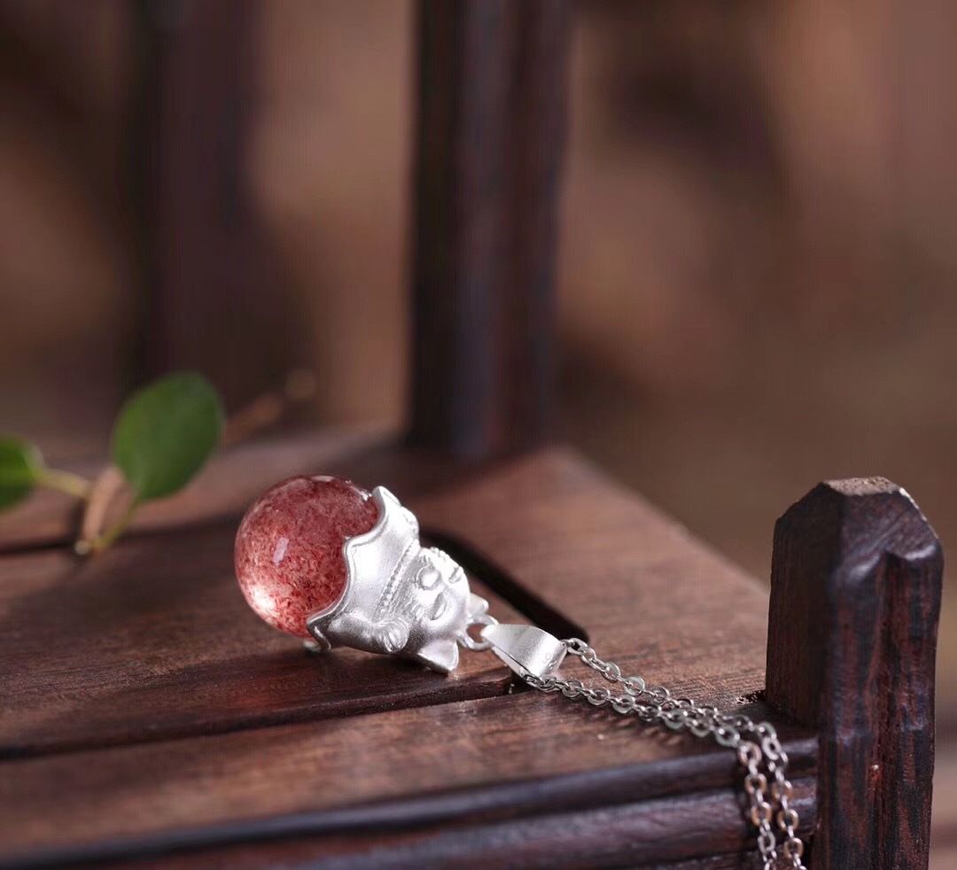 S925 sterling silver very lovely fortune cat strawberry crystal pendant fortune cat strawberry crystal necklace