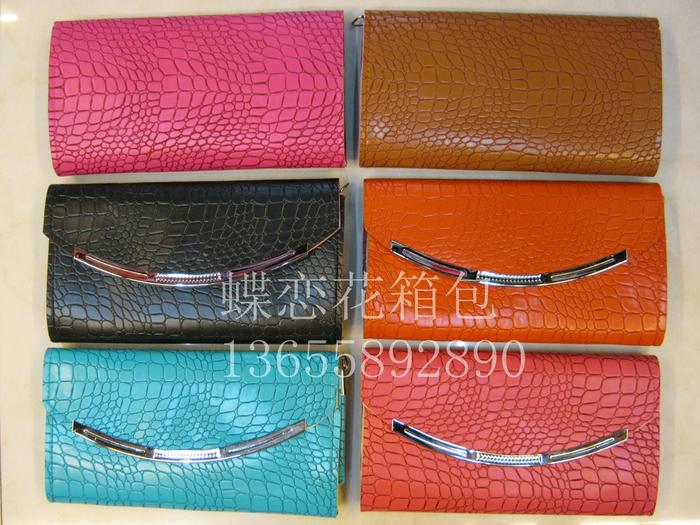 list price dirct selling lady wallet  hand bag messenger bag