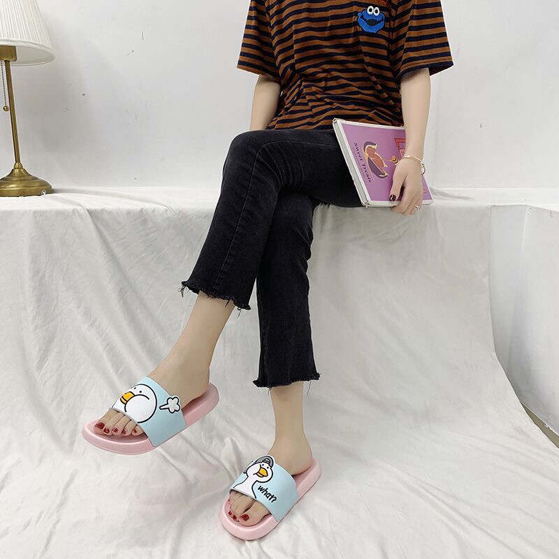 Girl heart slipper female summer indoor flat bottom non-slip cartoon cute duckling family home summer cool bottom bathroom Girl heart slipper female summer indoor flat bottom non-slip cartoon cute duckling family home summer cool bottom bathroom