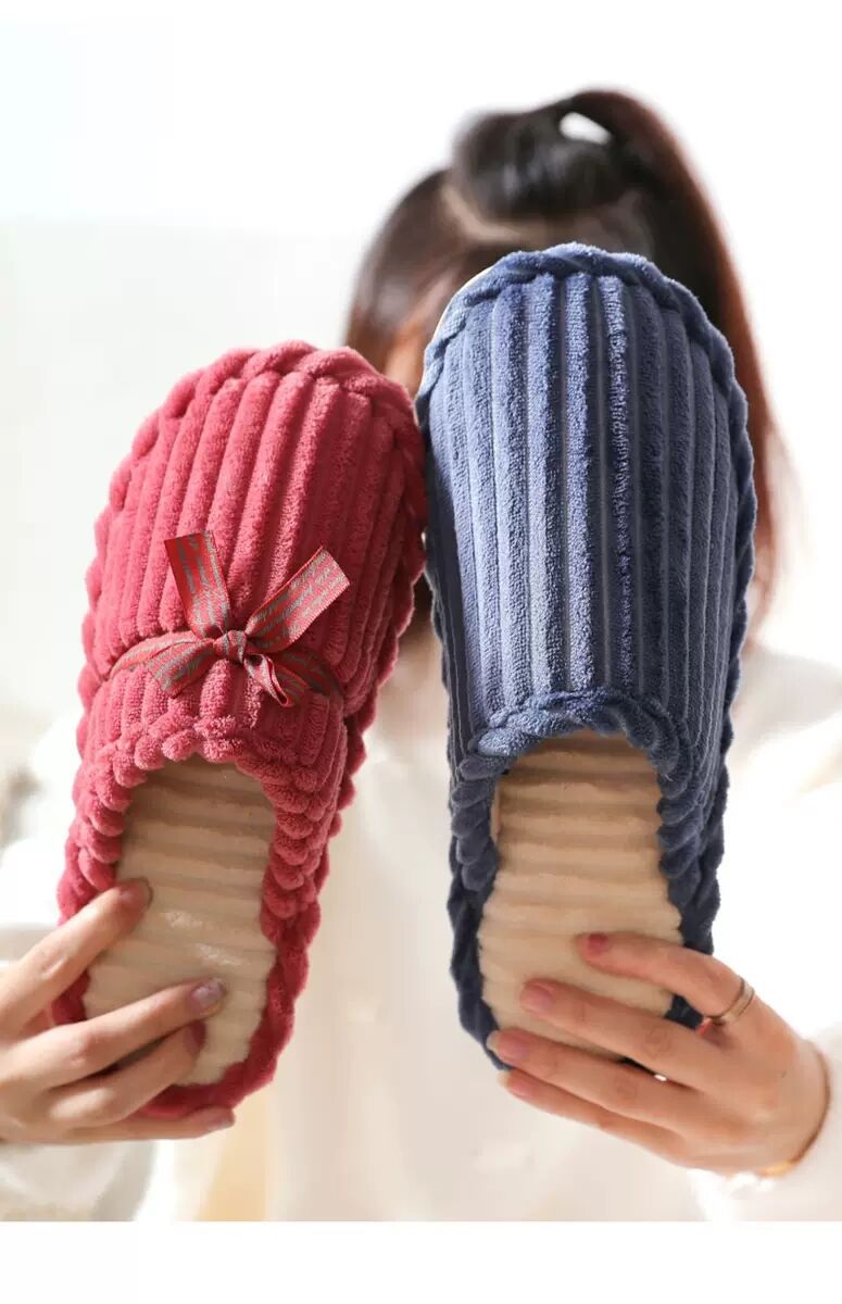 Cotton Slippers Female Male Winter Couple Household Non-Slip Fur Warm Keeping Floor Cotton Slippers Corduroy Woolen Slipper Wholesale Cotton Slippers Female Male Winter Couple Household Non-Slip Fur Warm Keeping Floor Cotton Slippers Corduroy Woolen Slipper Wholesale