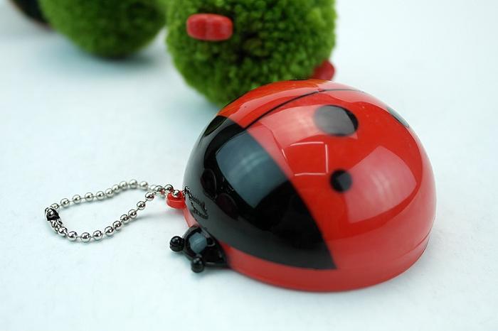Cute cartoon creative beetles Strawberry cherry blossom soap box portable disposable SOAP flakes box