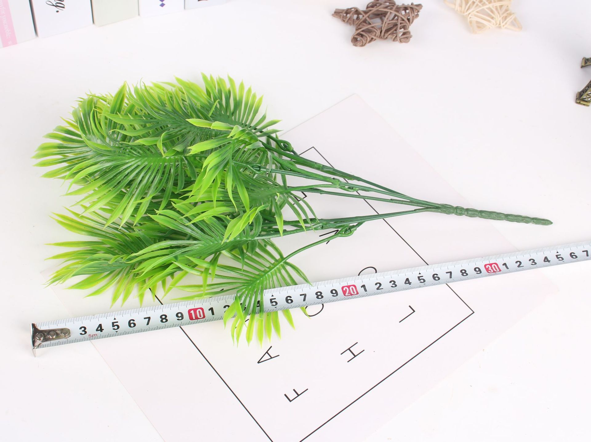Artificial Green Color Plant Wall Ornamental Flower Fan Leaf Tree Artificial Flower Silk Flower Engineering Gardening Decoration Props Flower