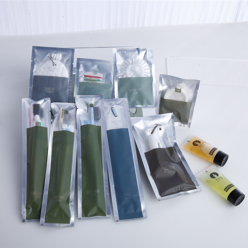 Hotel disposable toothbrush and toothpaste set hotel rooms 8 in 1 set of toothbrushes