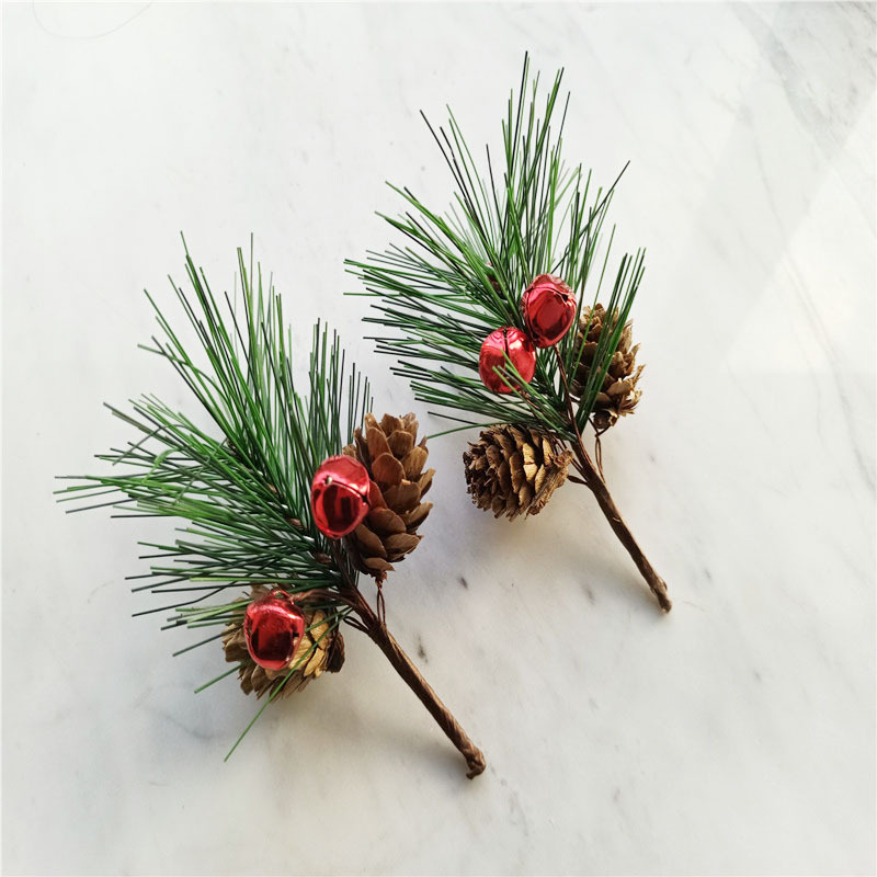 Christmas Decoration Bouquet DIY Garland Christmas Tree Matching Holiday Window Bar Scene Artificial Pine Cones Accessories Christmas Decoration Bouquet DIY Garland Christmas Tree Matching Holiday Window Bar Scene Artificial Pine Cones Accessories