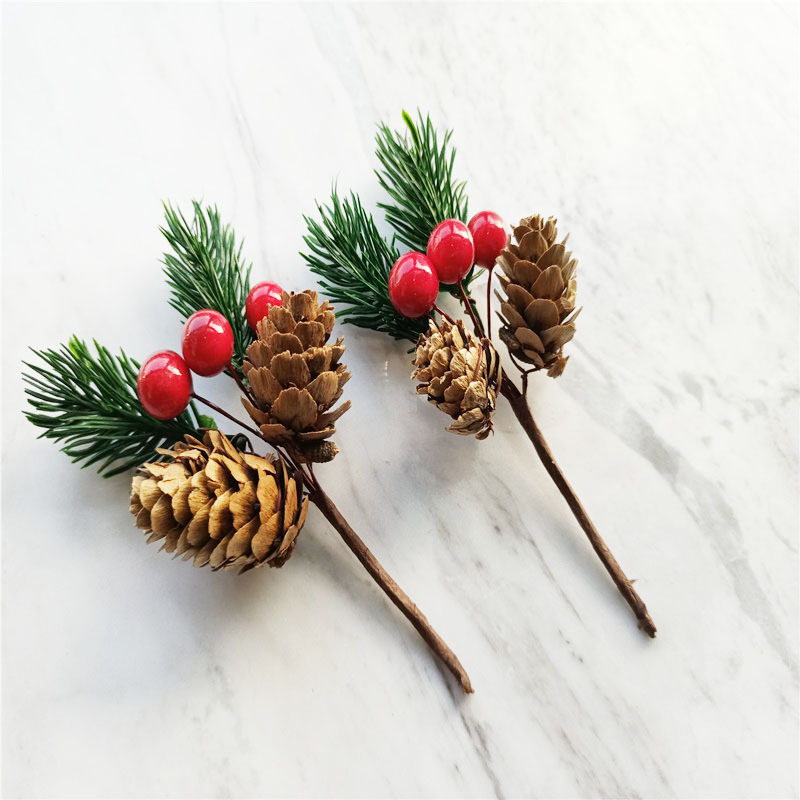 Christmas Decoration Bouquet DIY Garland Christmas Tree Matching Holiday Window Bar Scene Artificial Pine Cones Accessories Christmas Decoration Bouquet DIY Garland Christmas Tree Matching Holiday Window Bar Scene Artificial Pine Cones Accessories