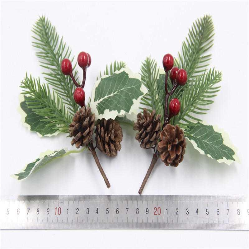 Christmas Decoration Bouquet DIY Garland Christmas Tree Matching Holiday Window Bar Scene Artificial Pine Cones Accessories Christmas Decoration Bouquet DIY Garland Christmas Tree Matching Holiday Window Bar Scene Artificial Pine Cones Accessories