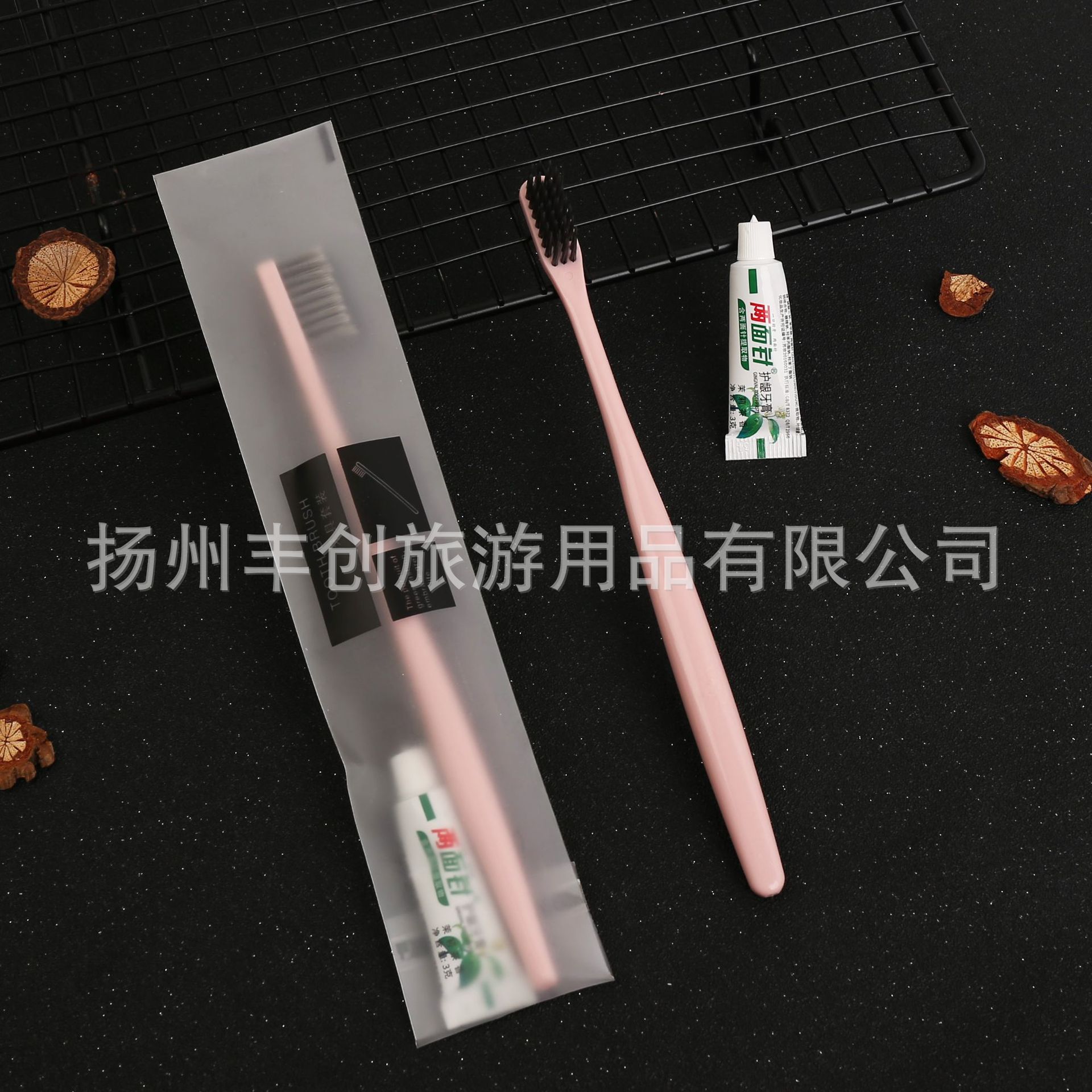 Hotel Disposable Toiletry Set Hotel Soft-Bristle Toothbrush Toothpaste 2-in-1 Can Be Customized Logo
