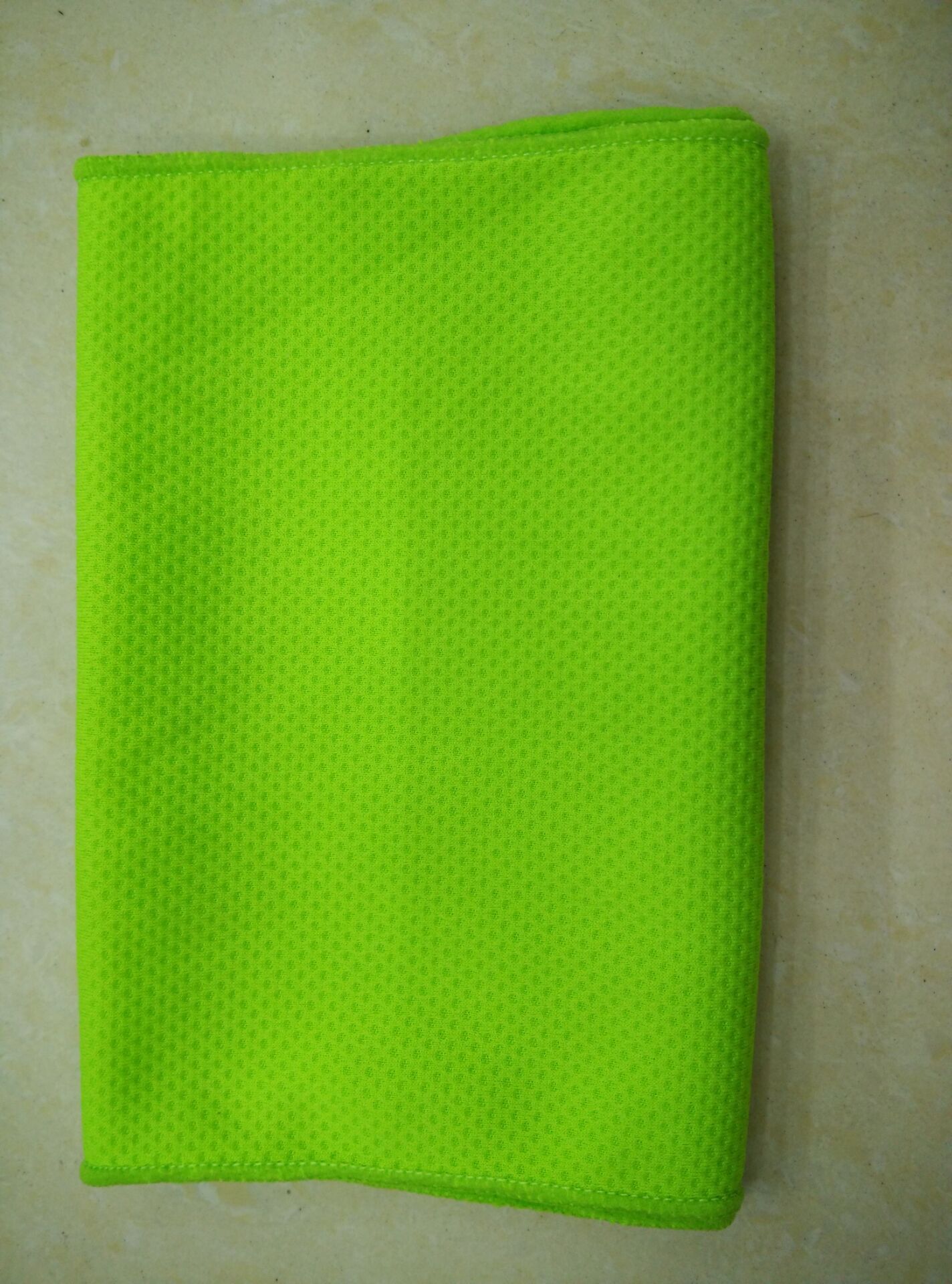Cool towel magic cold towel cold felt towel Cool towel Cool towel time! Absorbent men and women running ice towel Cool towel magic cold towel cold felt towel Cool towel Cool towel time! Absorbent men and women running ice towel