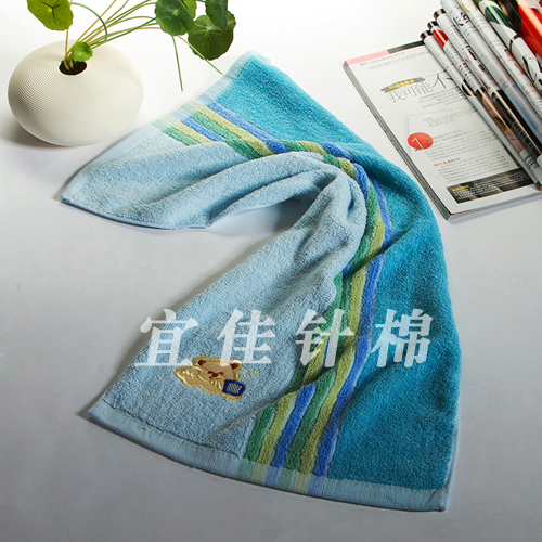 Factory direct embroidered towel//cartoon bear towel towel fresh and generous
