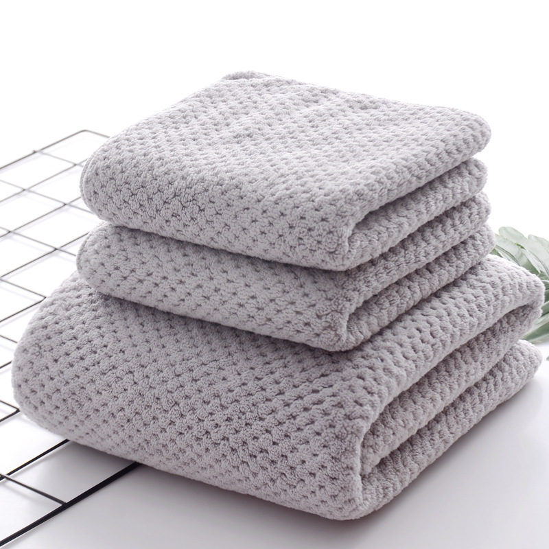 Pineapple Plaid Coral Velvet Bath Towel Men and Women Bathing Towel Factory Wholesale Wrapping Towel Absorbent Not Easy to Lint Large Kerchief