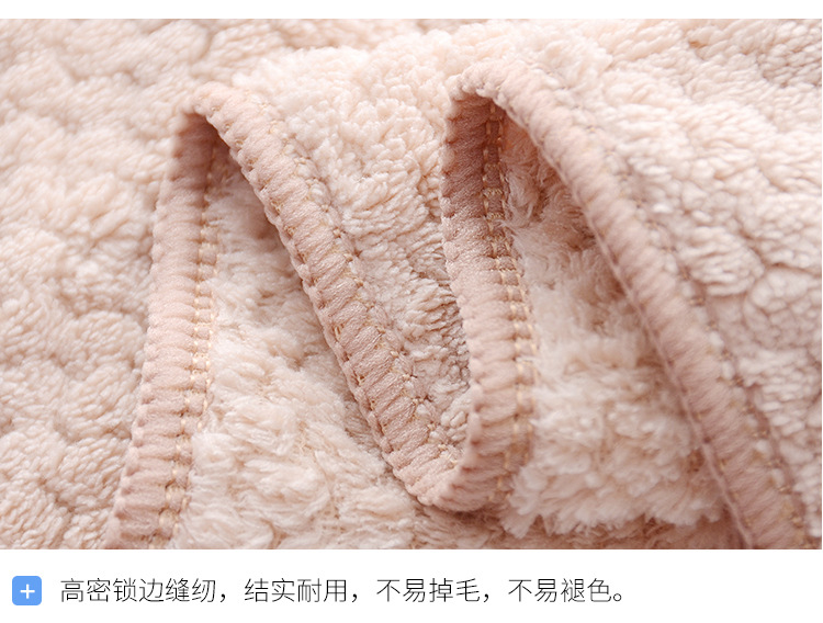 Pineapple Plaid Coral Velvet Bath Towel Men and Women Bathing Towel Factory Wholesale Wrapping Towel Absorbent Not Easy to Lint Large Kerchief Pineapple Plaid Coral Velvet Bath Towel Men and Women Bathing Towel Factory Wholesale Wrapping Towel Absorbent Not Easy to Lint Large Kerchief