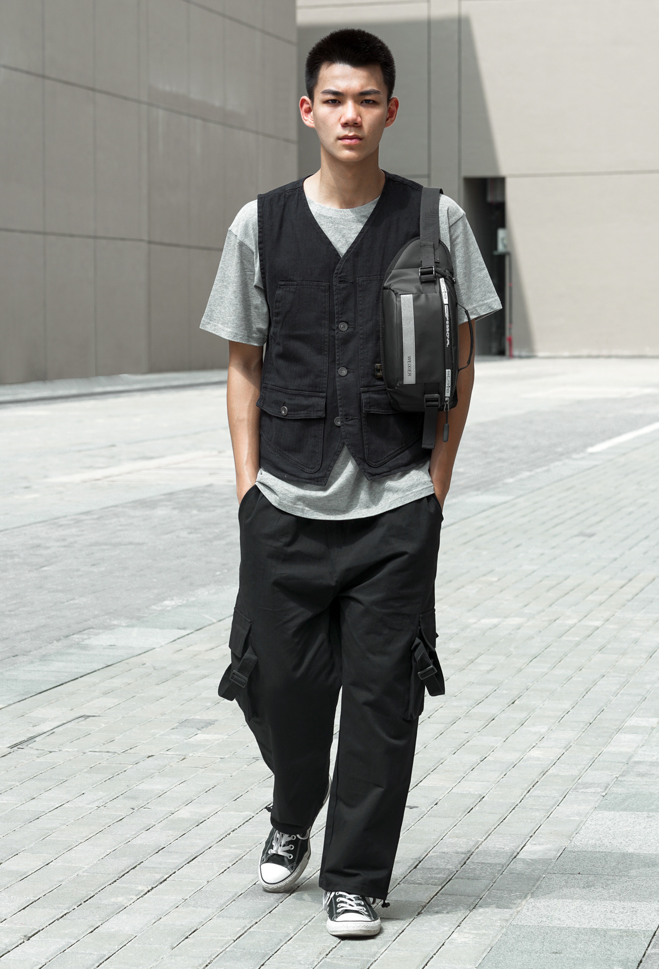 Waist Bag Men's and Women's Multi-Functional Large Capacity Waterproof Cash Register Business Bag Wearable and Trendy Outdoor Sports Mobile Phone Wallet Waist Bag Men's and Women's Multi-Functional Large Capacity Waterproof Cash Register Business Bag Wearable and Trendy Outdoor Sports Mobile Phone Wallet