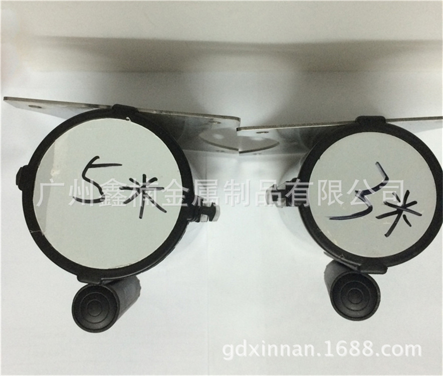 Factory Supply Wholesale Customized 2 M Telescopic Device Wall-Mounted Supermarket Cash Register Isolation Belt LG-11A