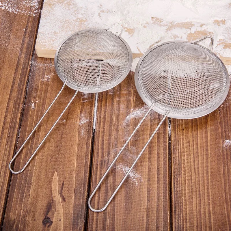Stainless Steel Hand-Held Sieve Flour Sifter Fruit Milk Strainer Colander Plug Oil Fishing Home Baking Tools
