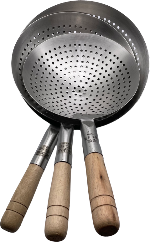 Stainless Steel 1.1cm 1.3cm 1.5cm Hotel Kitchen Supplies Wooden Handle Anti-Scald Oil Colander Stainless Steel 1.1cm 1.3cm 1.5cm Hotel Kitchen Supplies Wooden Handle Anti-Scald Oil Colander