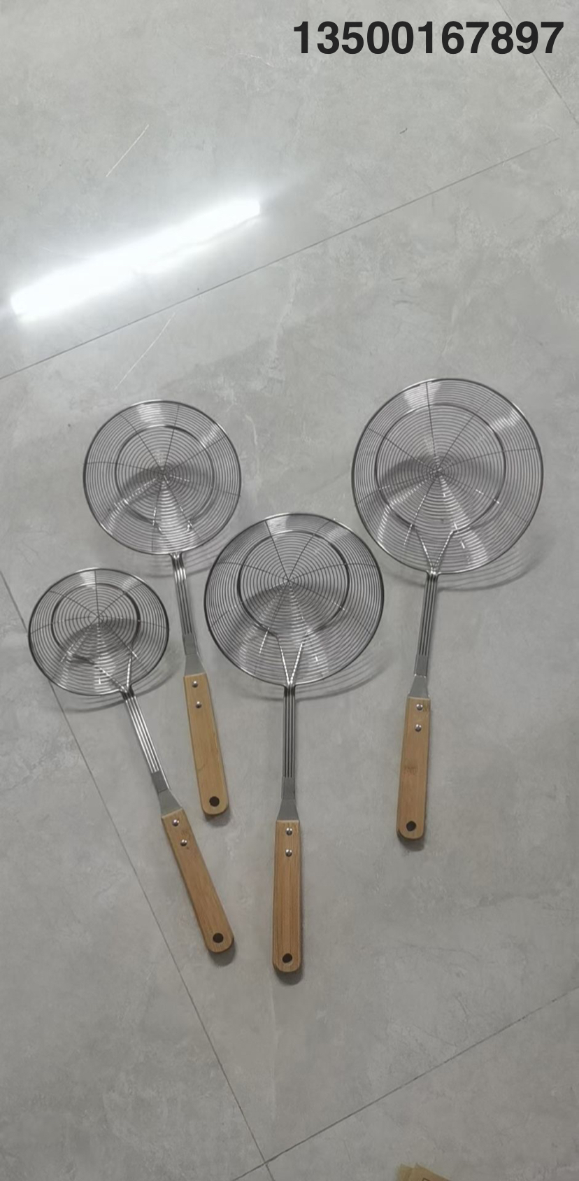 Stainless Steel Strainer Spoon Colander over Bailer Deep Frying Spoon Strainer Spoon Noodles Strainer Spoon Line Drain Skimmer for Scooping up Boiled Foods Colander Kitchen Supplies