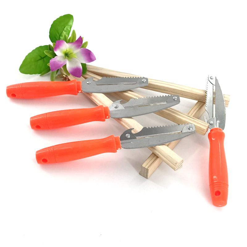 Multifunctional Paring Knife Fruit Knife Metal Peeler Kitchen Gadget Marvelous Apple Peeler Vegetable and Fruit Peeling