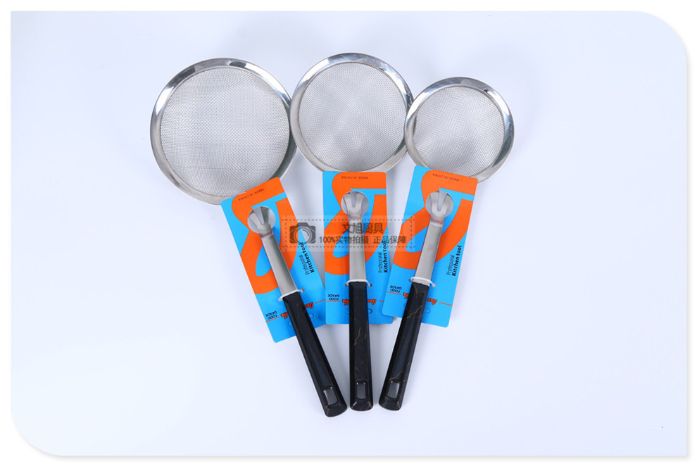 Stainless Steel Colander Household Kitchen Dumplings Noodles Strainer Wall Hanging Hot Pot Spoon Thickened Punching Frying Filter Strainer Stainless Steel Colander Household Kitchen Dumplings Noodles Strainer Wall Hanging Hot Pot Spoon Thickened Punching Frying Filter Strainer