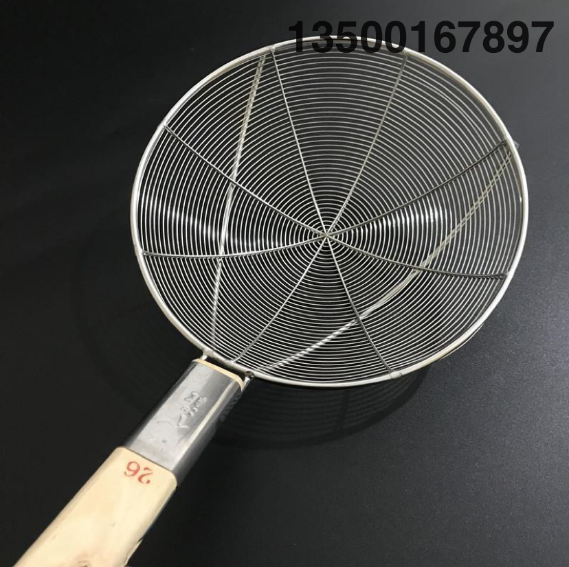 Stainless Steel Drain Scoop Filter Net Fishing Noodles Strainer Fried Steel Wire Large Fence Strainer Long Handle Commercial Colander