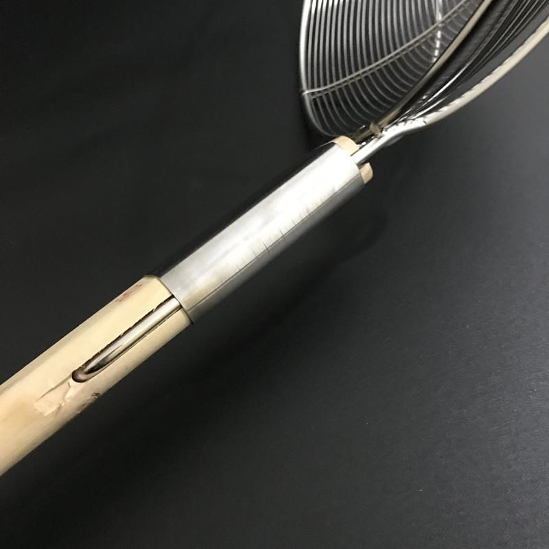 Stainless Steel Drain Scoop Filter Net Fishing Noodles Strainer Fried Steel Wire Large Fence Strainer Long Handle Commercial Colander