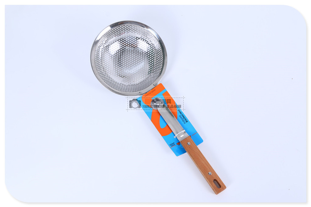 Household Kitchen Basket Strainer Strainer Noodle Strainer Frying Filter Short Handle Punching Deep Colander Household Kitchen Basket Strainer Strainer Noodle Strainer Frying Filter Short Handle Punching Deep Colander