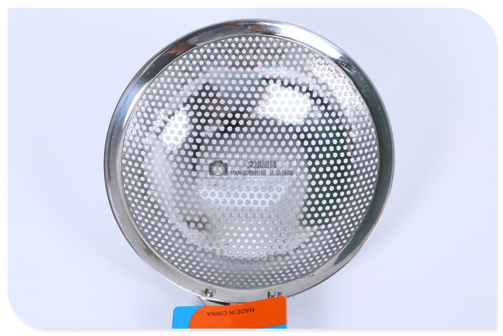 Household Kitchen Basket Strainer Strainer Noodle Strainer Frying Filter Short Handle Punching Deep Colander Household Kitchen Basket Strainer Strainer Noodle Strainer Frying Filter Short Handle Punching Deep Colander