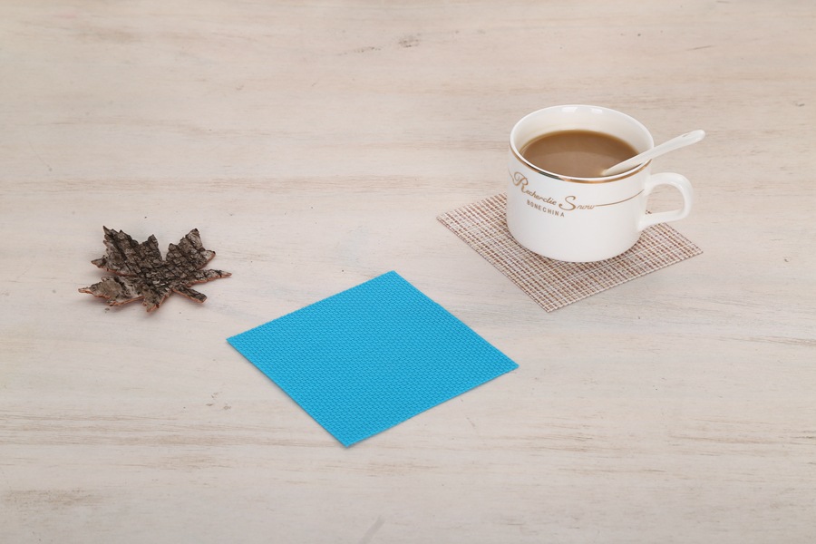 Table mat manufacturer solid color Table heat insulation pad cup pad PVC skid proof waterproof easy to wash quick cheers pad wholesale Table mat manufacturer solid color Table heat insulation pad cup pad PVC skid proof waterproof easy to wash quick cheers pad wholesale