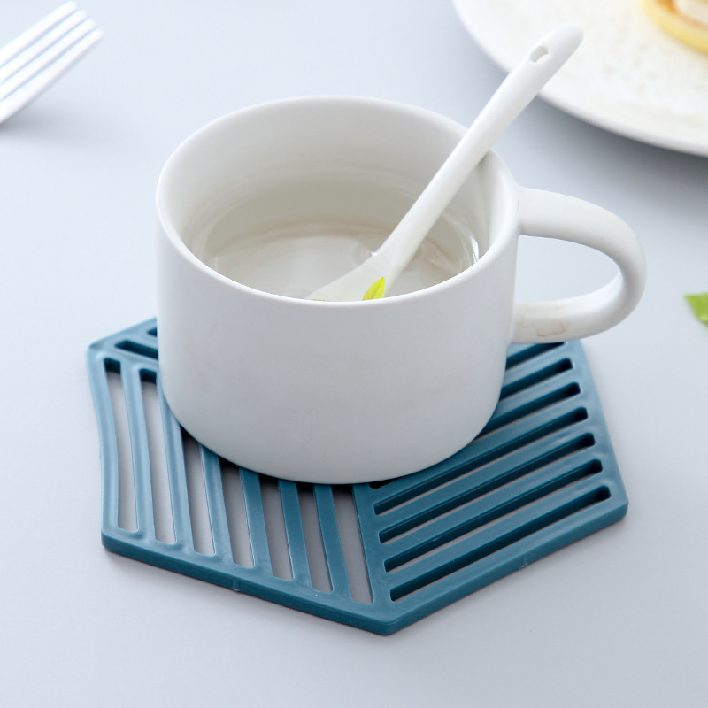 Hollow Solid Color Teacup Mat Nordic Style Home Supplies High Temperature Resistance Silicone Thermal Insulation Pad Non-Slip Heatproof Heat Resistance Bowl Mat