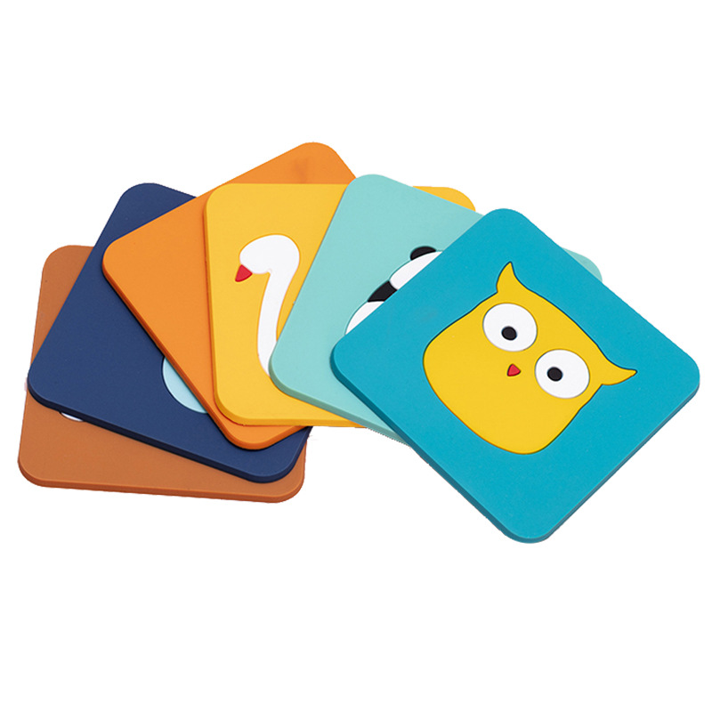Creative Style Cartoon Non-Slip Placemat Anti-Scald Spot Soft PVC Cup Mat High Temperature Resistant Heat Insulation Silica Gel Pad in Stock Wholesale
