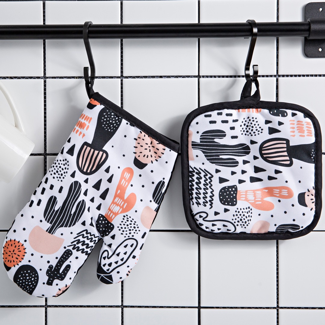 Kitchen Microwave Oven Heat Insulation Anti-Hot Gloves Microwave Insulation Pad High Temperature Resistant Oven Anti-Scald Baking Gloves